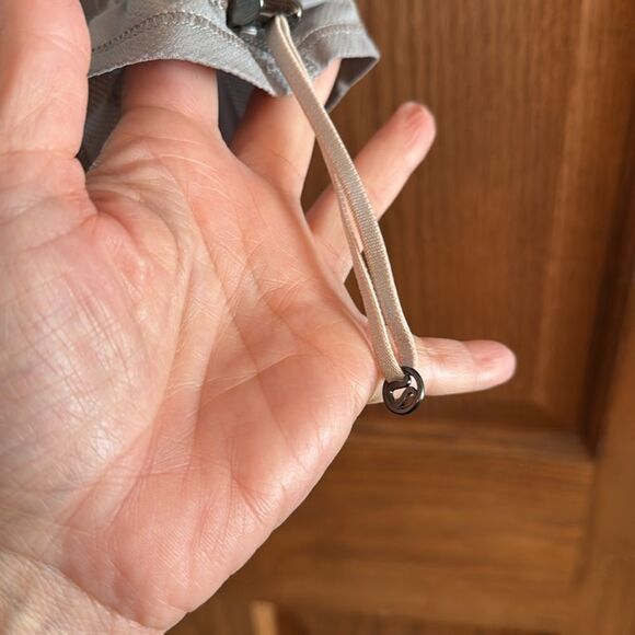 LULULEMON Floral Elevate Tank - Picture 9 of 9